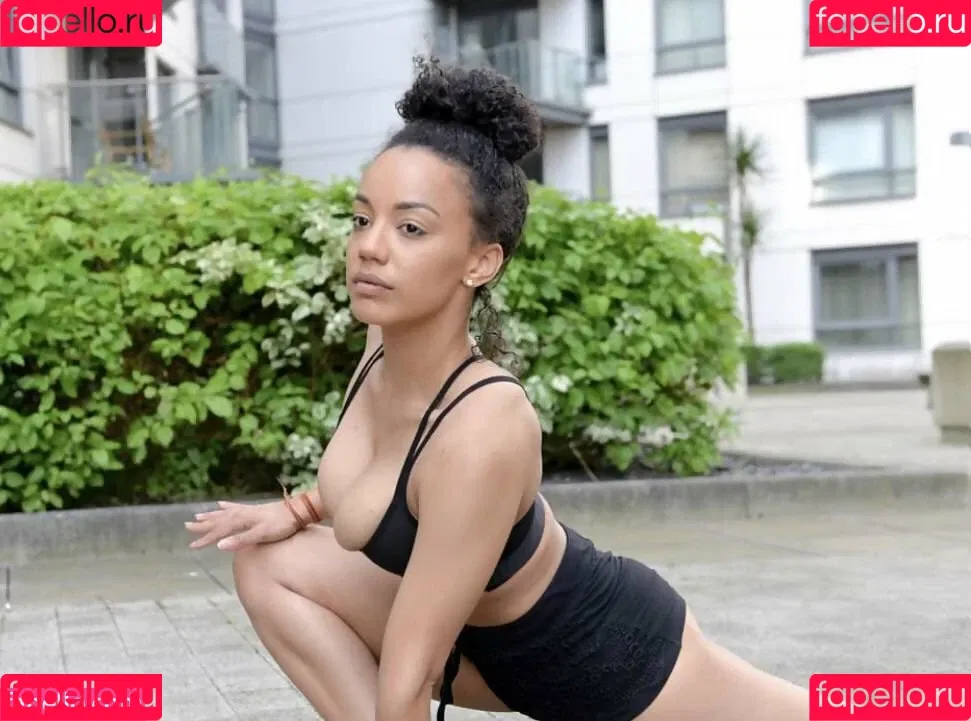 Feelinfree / Riddim Rida / faceyterri Onlyfans Photo Gallery 