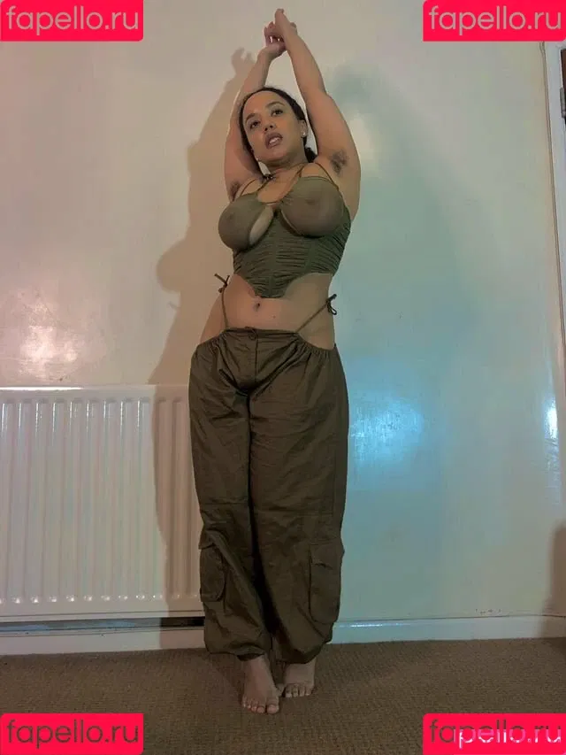 Feelinfree / Riddim Rida / faceyterri Onlyfans Photo Gallery 