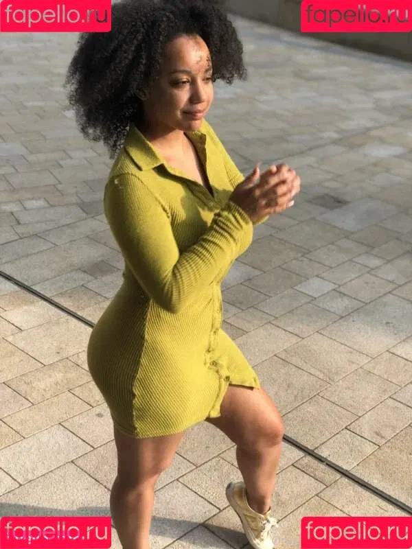 Feelinfree / Riddim Rida / faceyterri Onlyfans Photo Gallery 