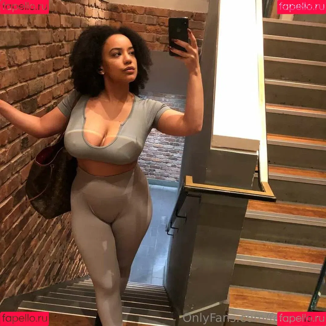 Feelinfree / Riddim Rida / faceyterri Onlyfans Photo Gallery 