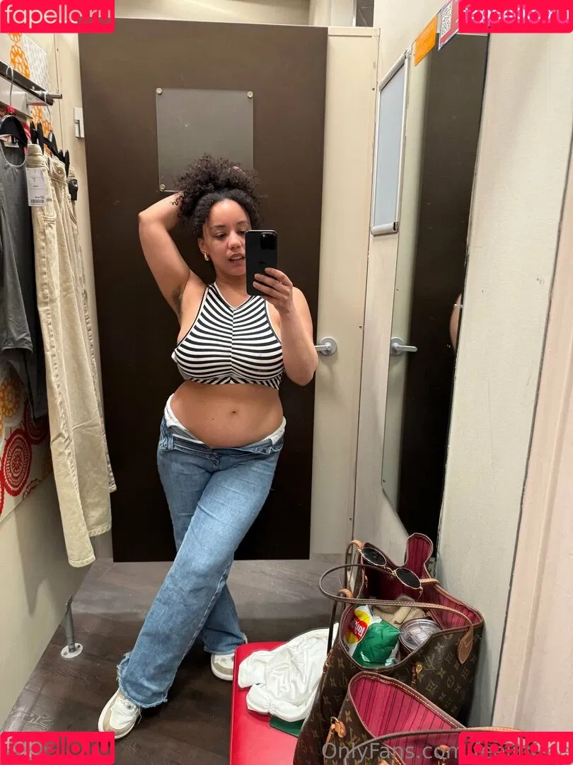 Feelinfree / Riddim Rida / faceyterri Onlyfans Photo Gallery 