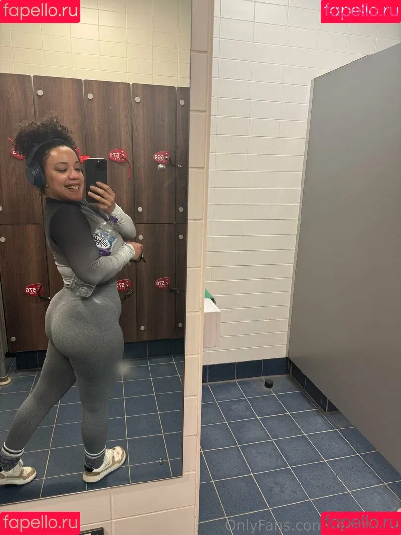 Feelinfree / Riddim Rida / faceyterri Onlyfans Photo Gallery 