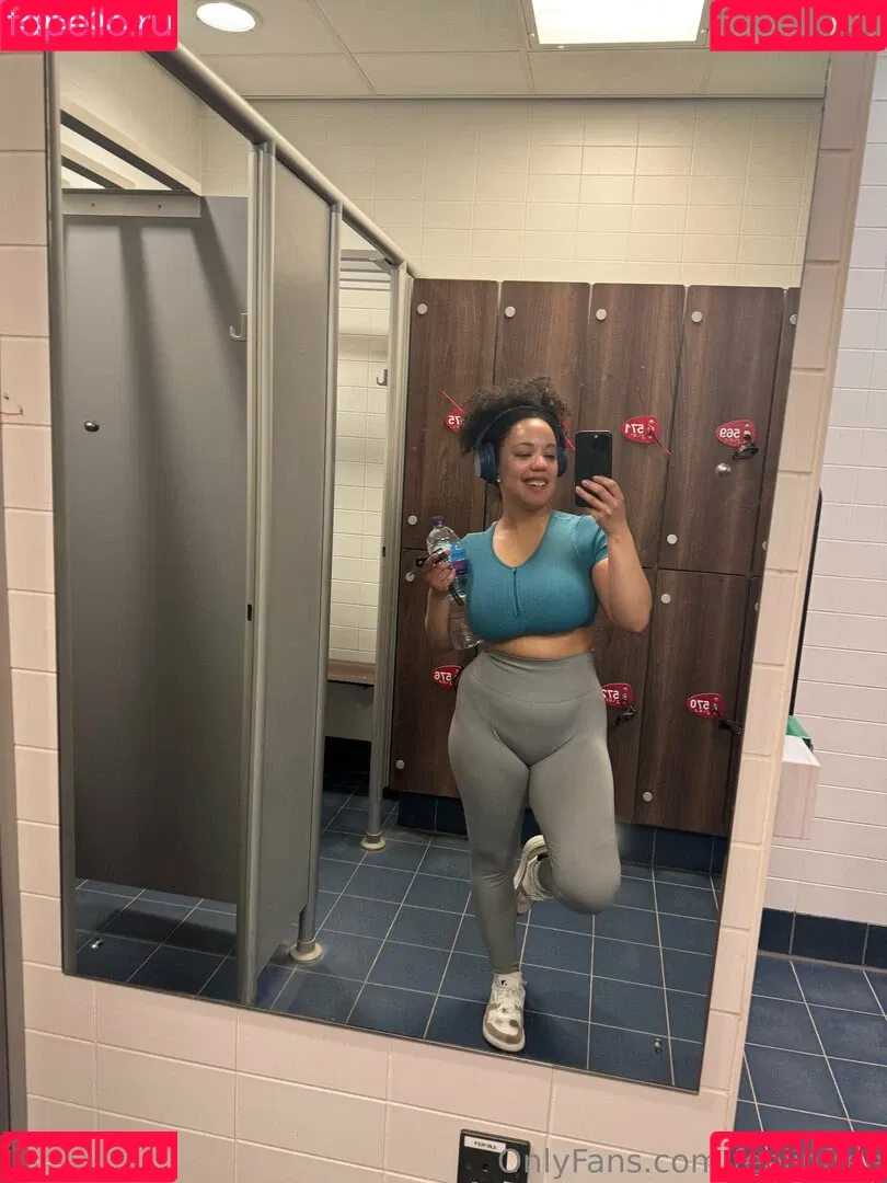 Feelinfree / Riddim Rida / faceyterri Onlyfans Photo Gallery 