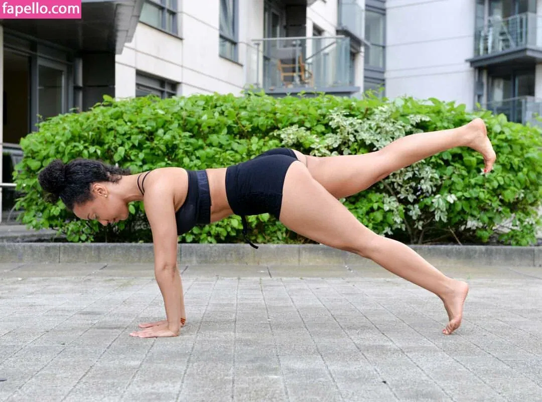 Feelinfree / Riddim Rida / faceyterri Onlyfans Photo Gallery 