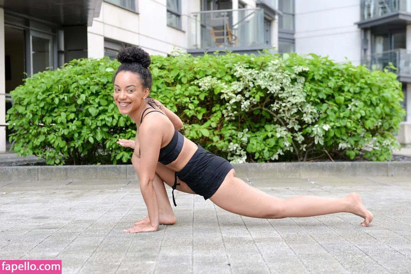 Feelinfree / Riddim Rida / faceyterri Onlyfans Photo Gallery 