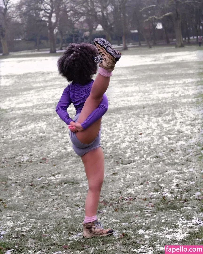 Feelinfree / Riddim Rida / faceyterri Onlyfans Photo Gallery 