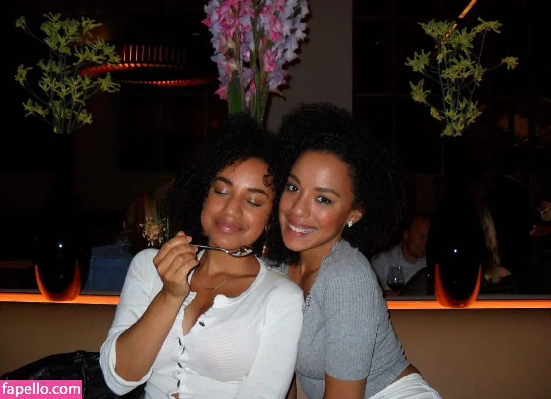 Feelinfree / Riddim Rida / faceyterri Onlyfans Photo Gallery 