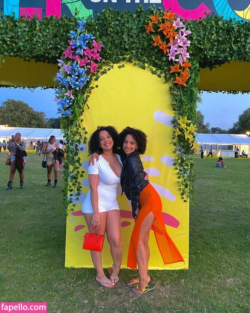 Feelinfree / Riddim Rida / faceyterri Onlyfans Photo Gallery 