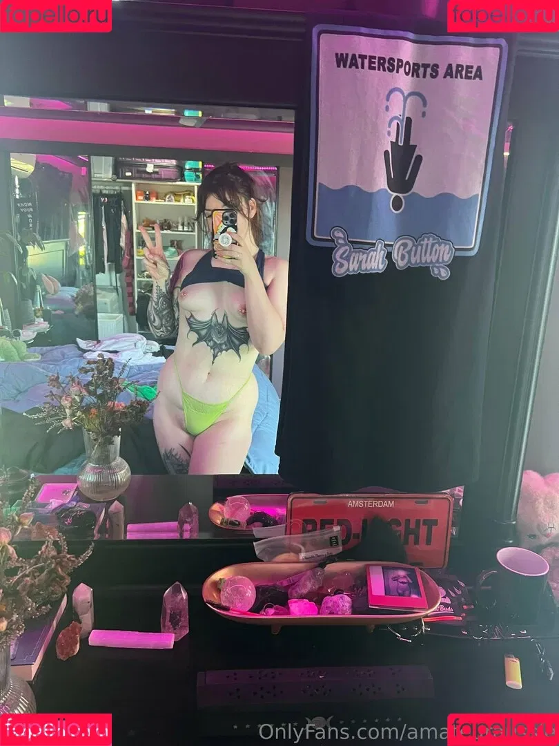 Sarahsbutton / amateuraussie / aussarah1 / crunchymoist Onlyfans Photo Gallery 