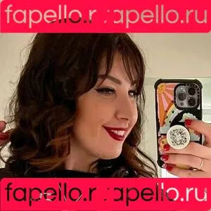 Sarahsbutton / amateuraussie / aussarah1 / crunchymoist Onlyfans Photo Gallery 