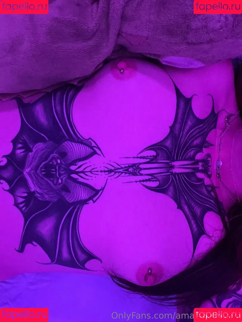 Sarahsbutton / amateuraussie / aussarah1 / crunchymoist Onlyfans Photo Gallery 