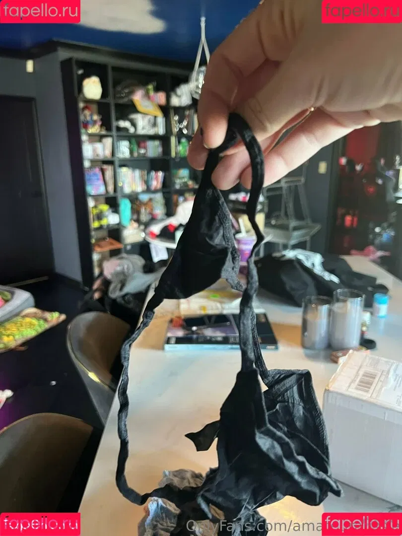 Sarahsbutton / amateuraussie / aussarah1 / crunchymoist Onlyfans Photo Gallery 