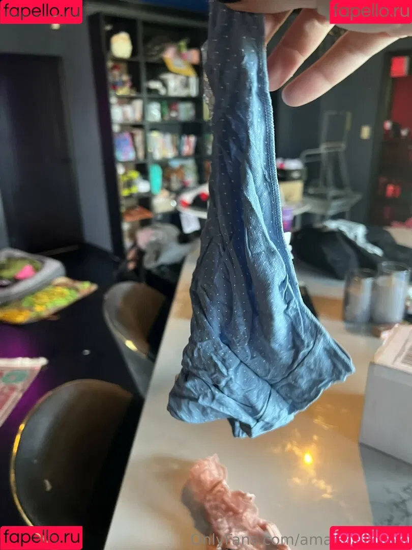 Sarahsbutton / amateuraussie / aussarah1 / crunchymoist Onlyfans Photo Gallery 
