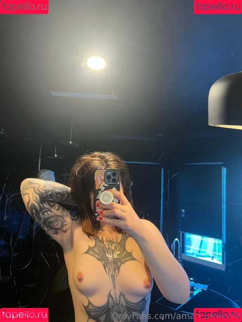 Sarahsbutton / amateuraussie / aussarah1 / crunchymoist Onlyfans Photo Gallery 