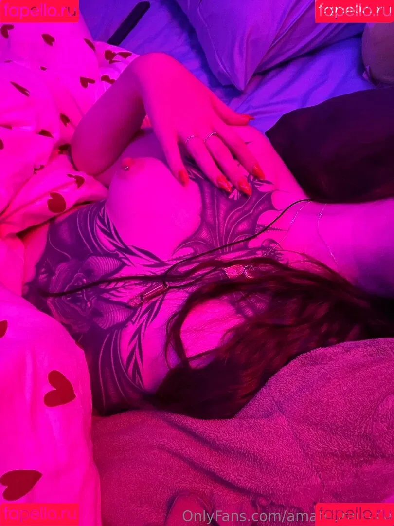 Sarahsbutton / amateuraussie / aussarah1 / crunchymoist Onlyfans Photo Gallery 