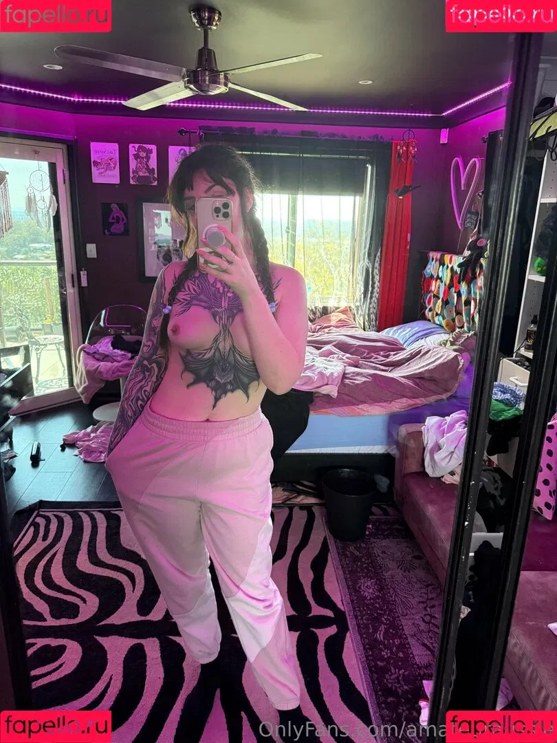 Sarahsbutton / amateuraussie / aussarah1 / crunchymoist Onlyfans Photo Gallery 