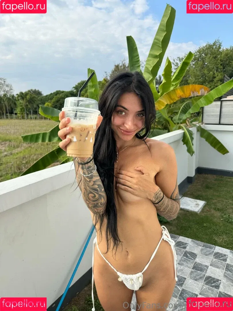 elizasereno / elizaserenoox Onlyfans Photo Gallery 