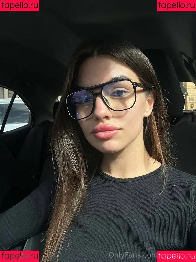 lizzymusi / lizzysx69 Onlyfans Photo Gallery 