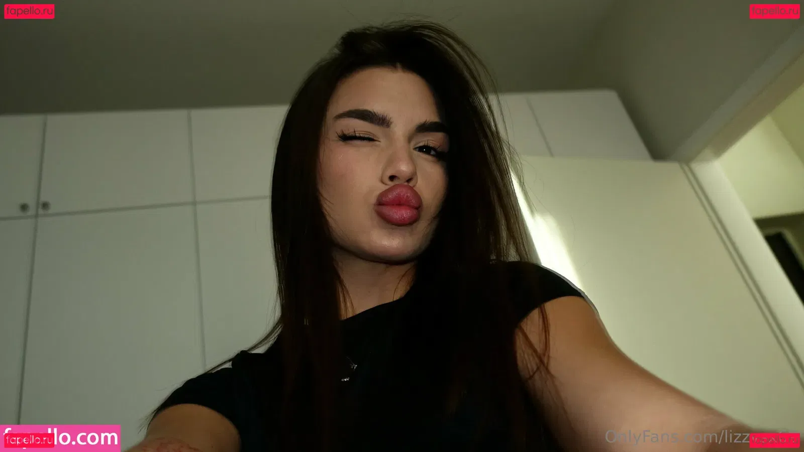 lizzymusi / lizzysx69 Onlyfans Photo Gallery 