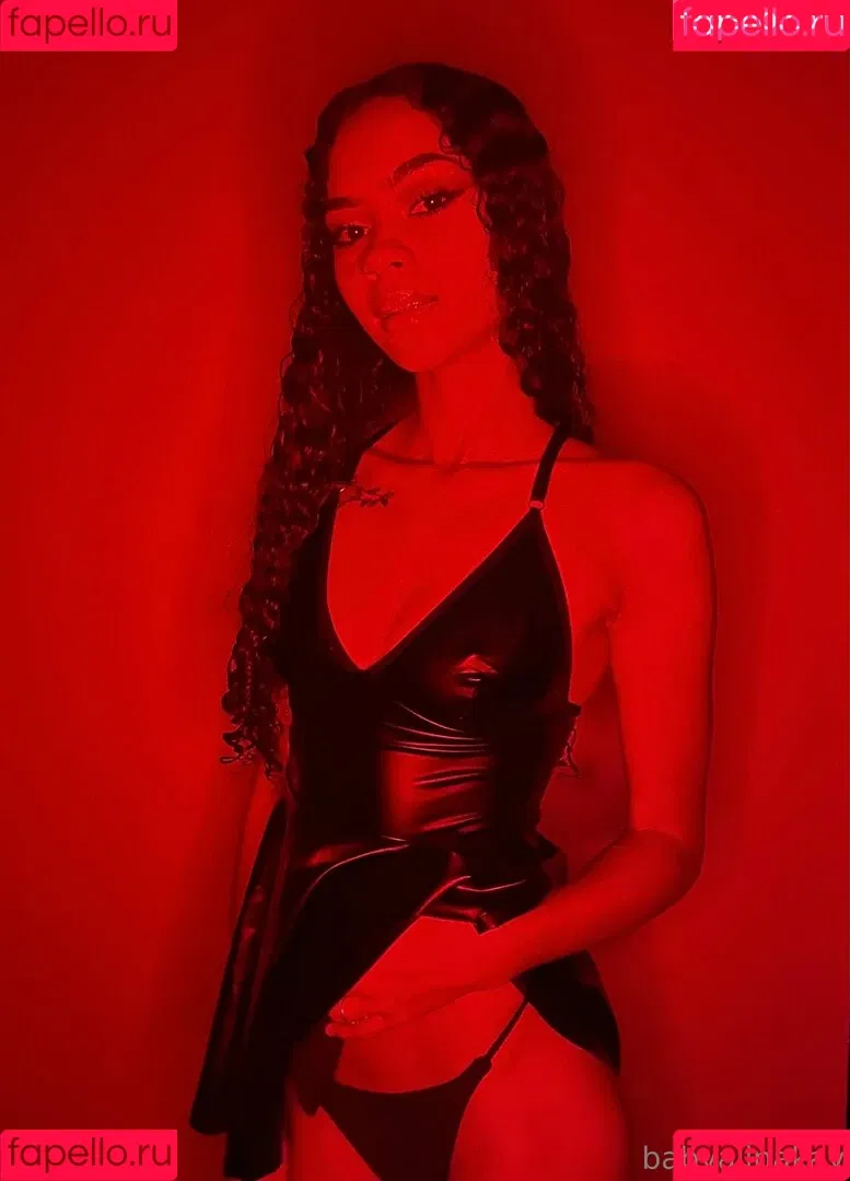 babyalinakay / theplayroom4329 Onlyfans Photo Gallery 