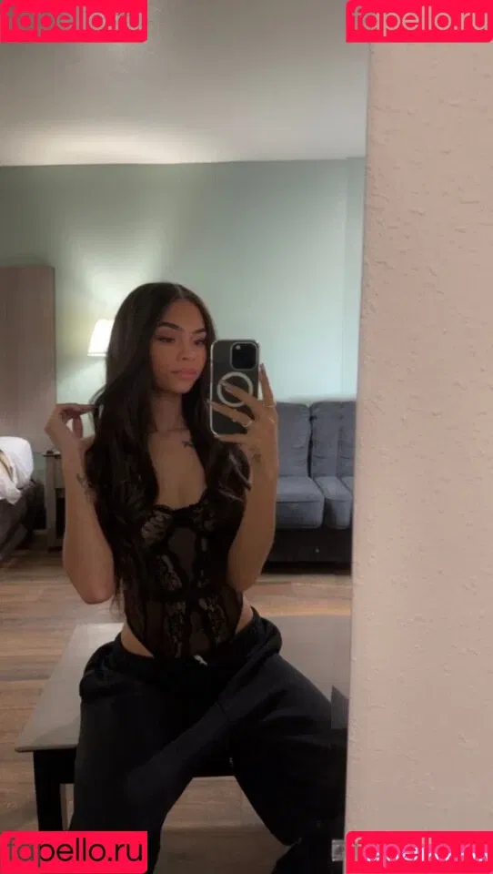 babyalinakay / theplayroom4329 Onlyfans Photo Gallery 