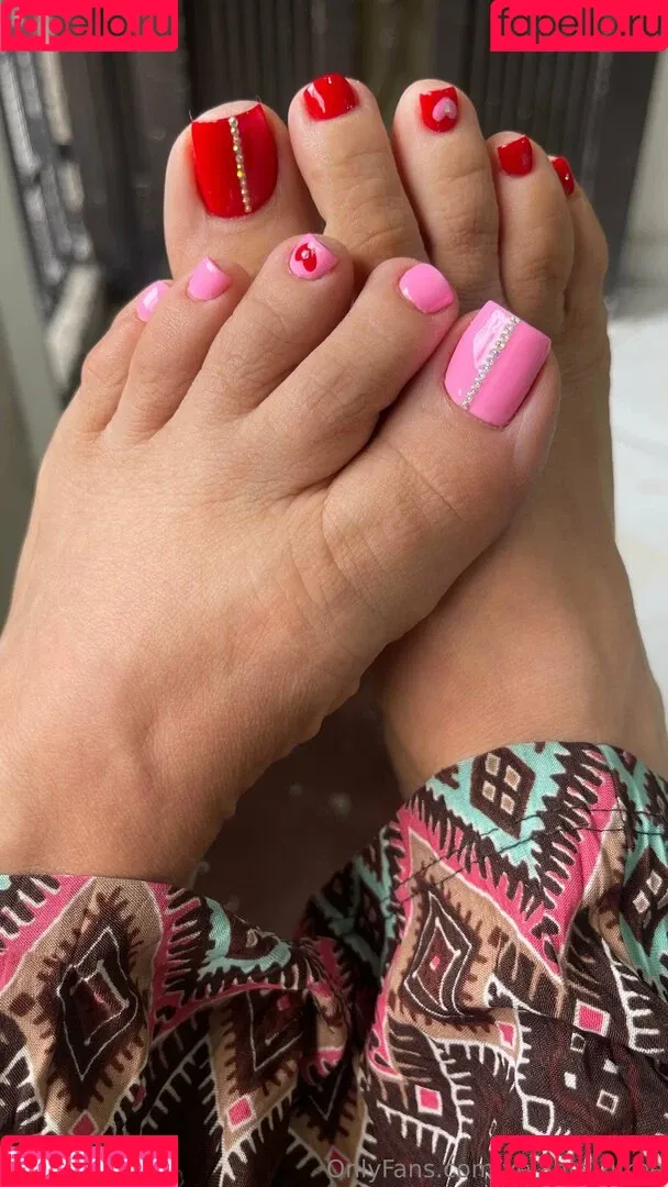 yelahia_gfree / yelahiah_ Onlyfans Photo Gallery 