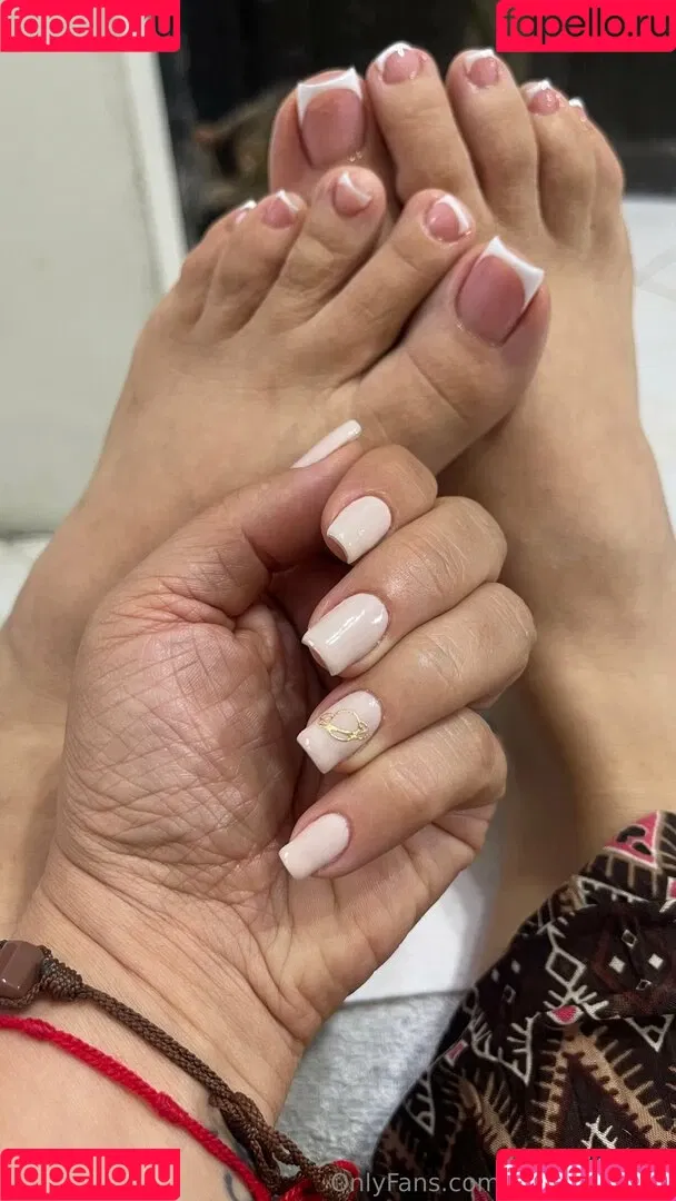 yelahia_gfree / yelahiah_ Onlyfans Photo Gallery 