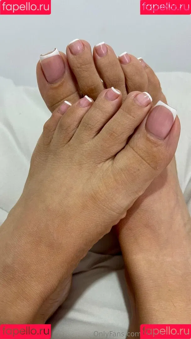 yelahia_gfree / yelahiah_ Onlyfans Photo Gallery 