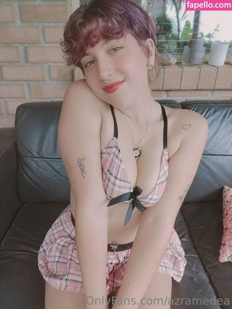 azramedea / azramian Onlyfans Photo Gallery 