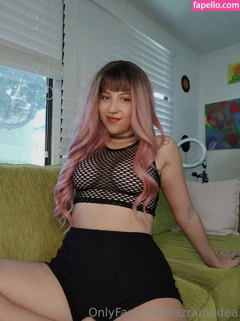 azramedea / azramian Onlyfans Photo Gallery 