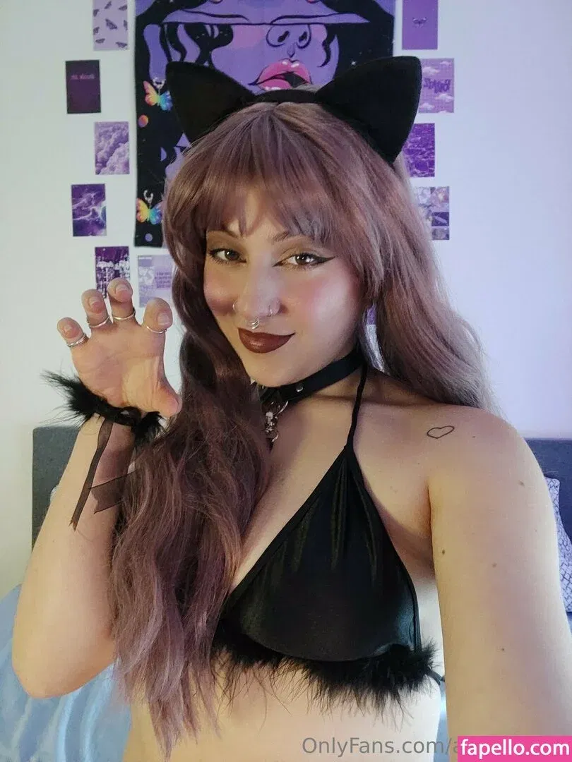 azramedea / azramian Onlyfans Photo Gallery 