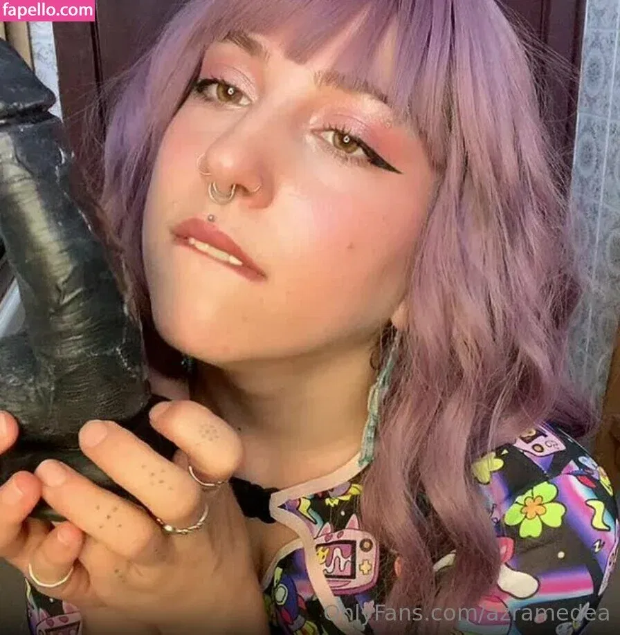 azramedea / azramian Onlyfans Photo Gallery 