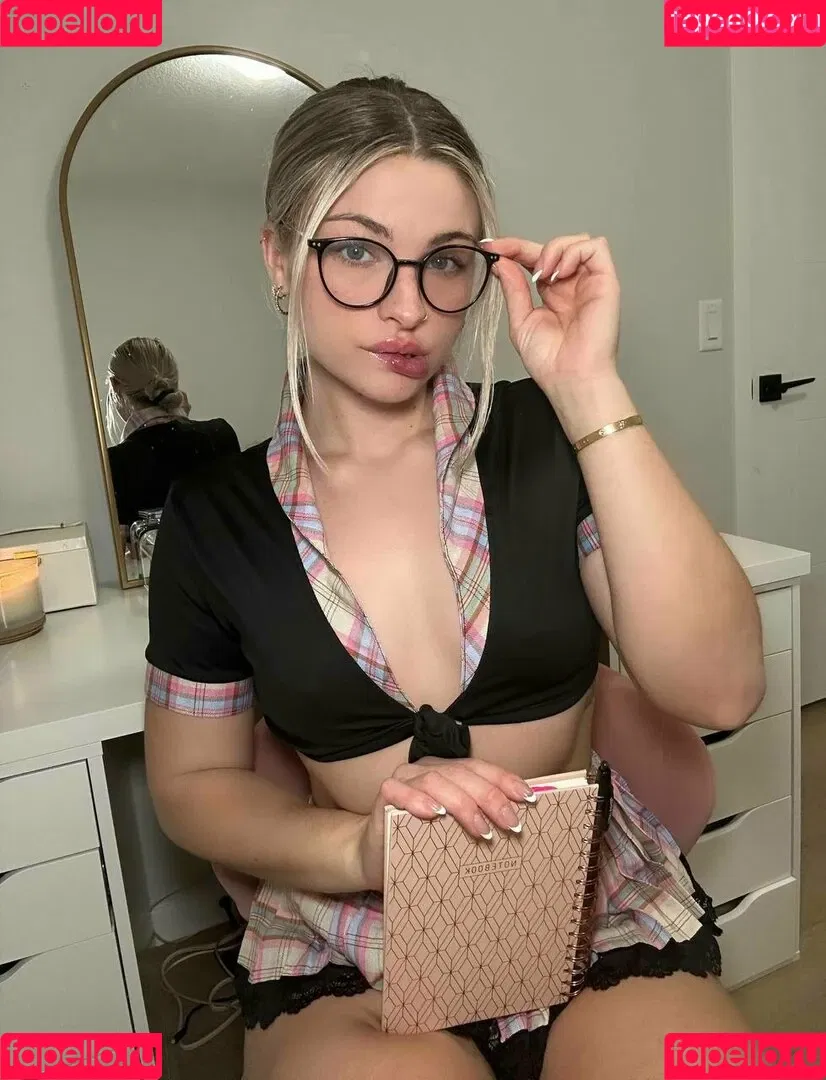 babybianca / babybianca2019 Onlyfans Photo Gallery 