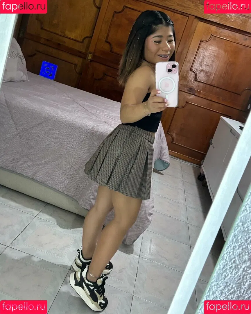 itsyunueny / yunuen Onlyfans Photo Gallery 
