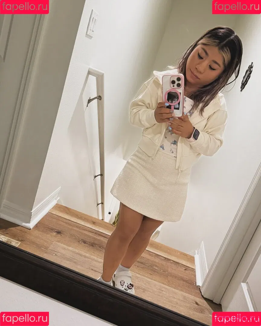 itsyunueny / yunuen Onlyfans Photo Gallery 