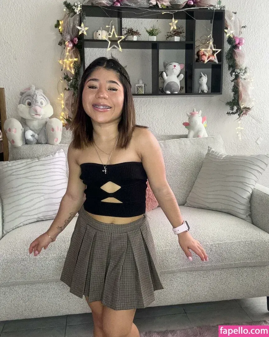 itsyunueny / yunuen Onlyfans Photo Gallery 