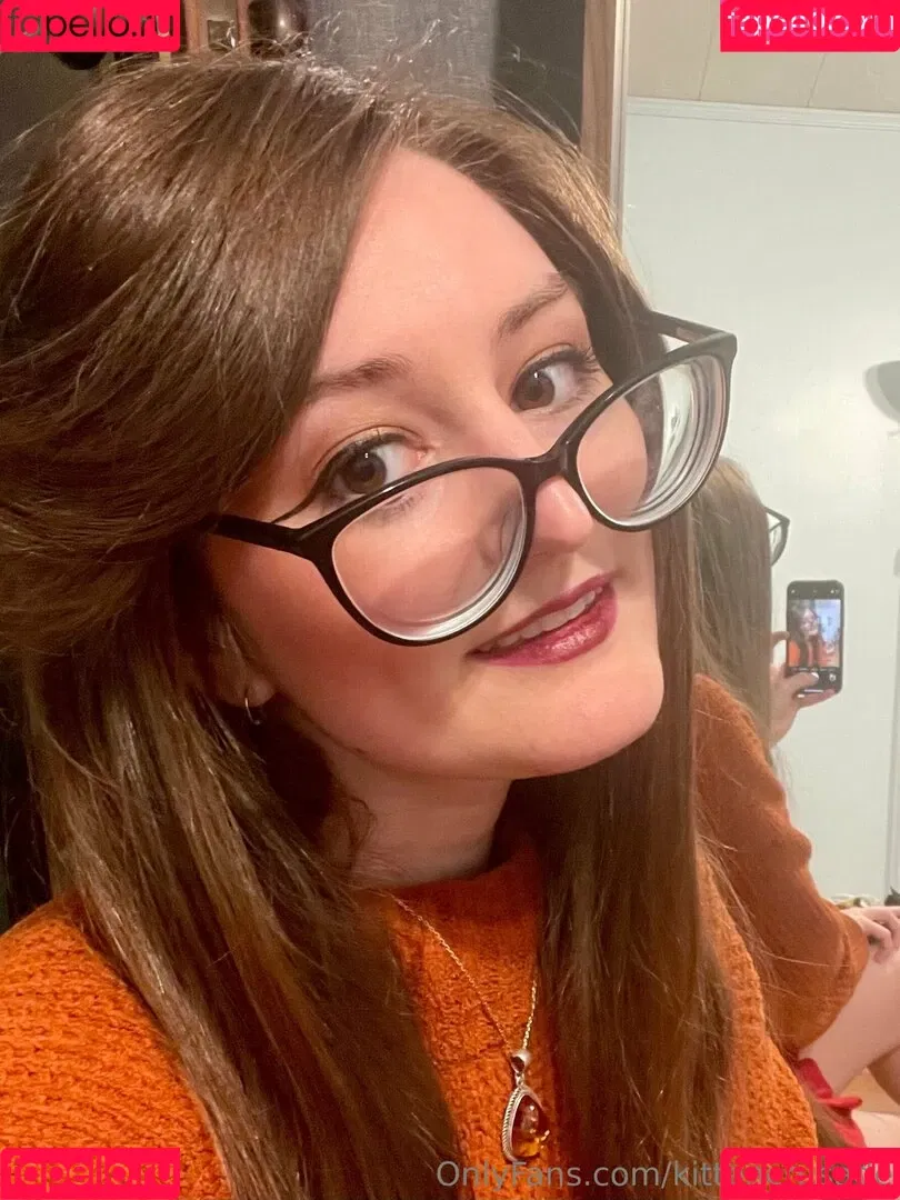 elaine arbor / kitten.crusade / kittencrusade / raccoonqueen__ / wobfet Onlyfans Photo Gallery 