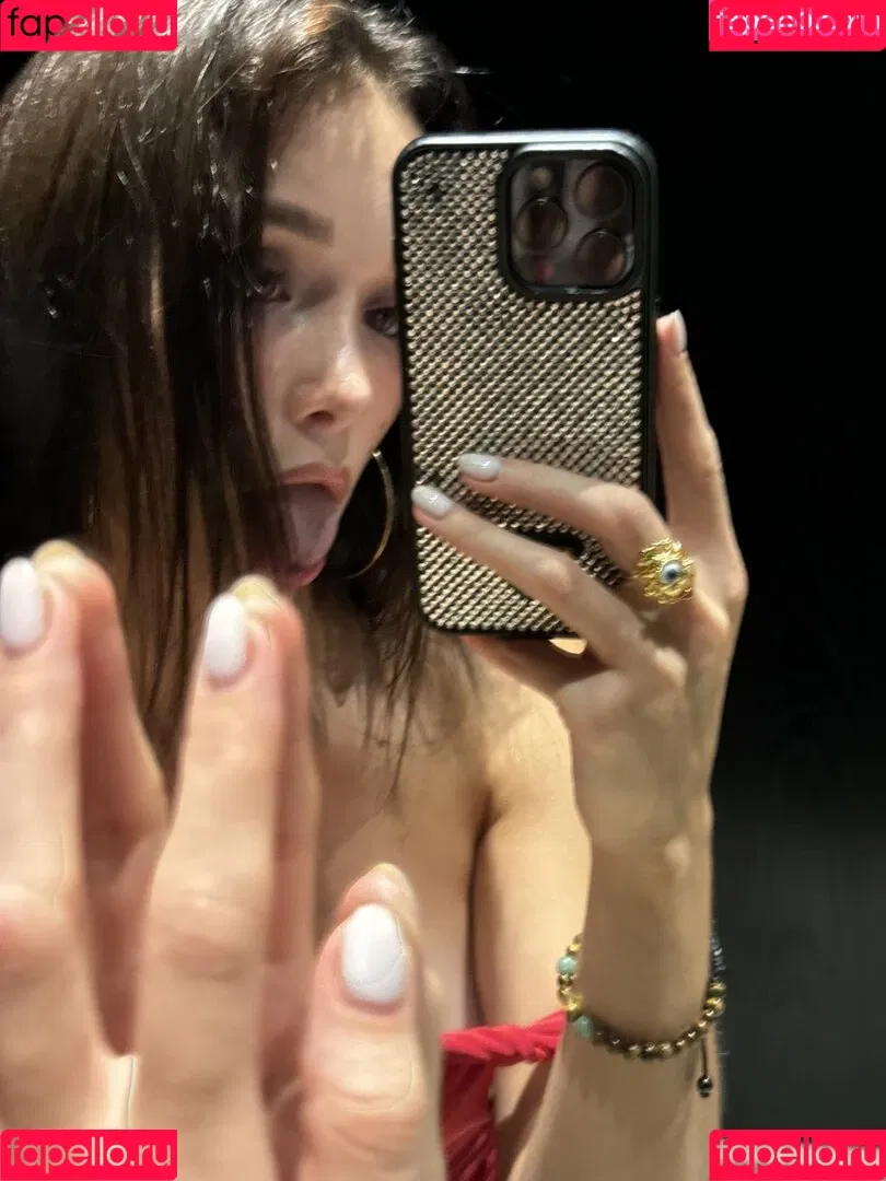 ellieleen / ellieleen1 / itsnoteliieleen Onlyfans Photo Gallery 