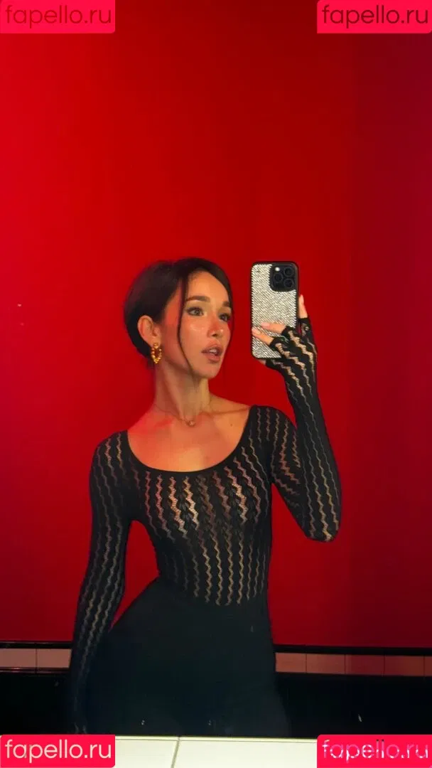 ellieleen / ellieleen1 / itsnoteliieleen Onlyfans Photo Gallery 
