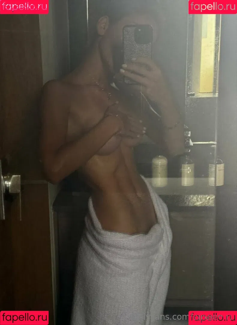 ellieleen / ellieleen1 / itsnoteliieleen Onlyfans Photo Gallery 