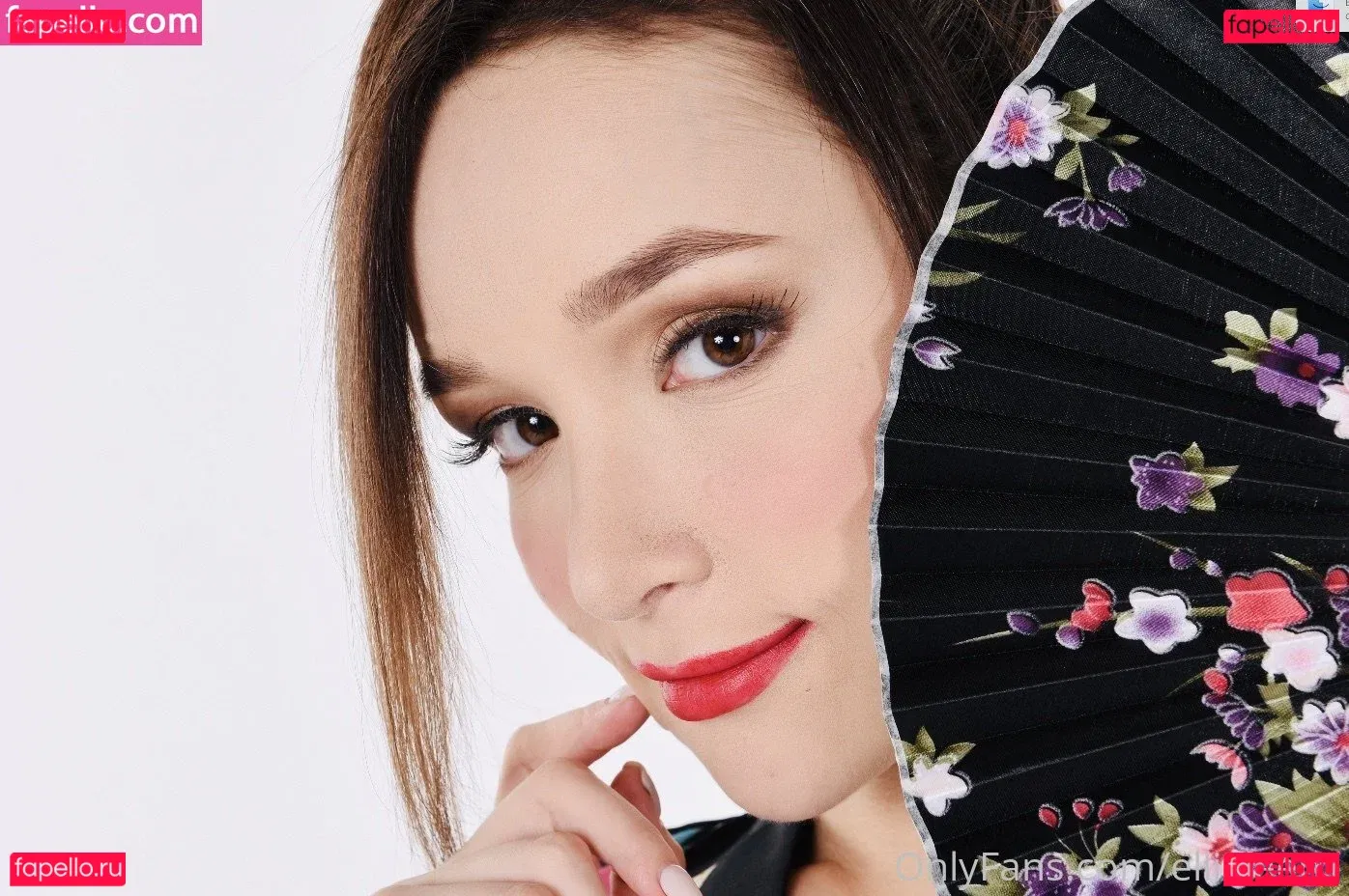 ellieleen / ellieleen1 / itsnoteliieleen Onlyfans Photo Gallery 