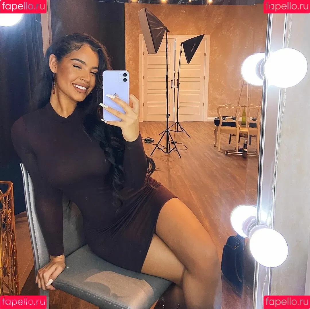 Malaika Terry / malaikaterry / malaikaterryy Onlyfans Photo Gallery 