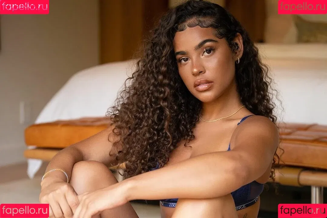 Malaika Terry / malaikaterry / malaikaterryy Onlyfans Photo Gallery 