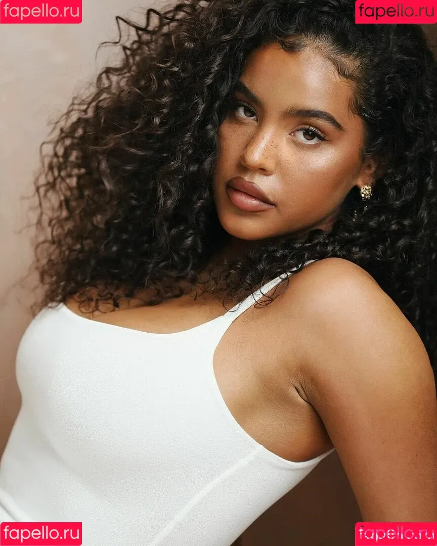 Malaika Terry / malaikaterry / malaikaterryy Onlyfans Photo Gallery 