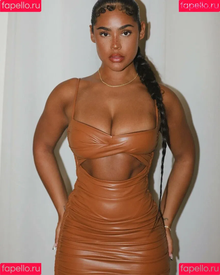 Malaika Terry / malaikaterry / malaikaterryy Onlyfans Photo Gallery 
