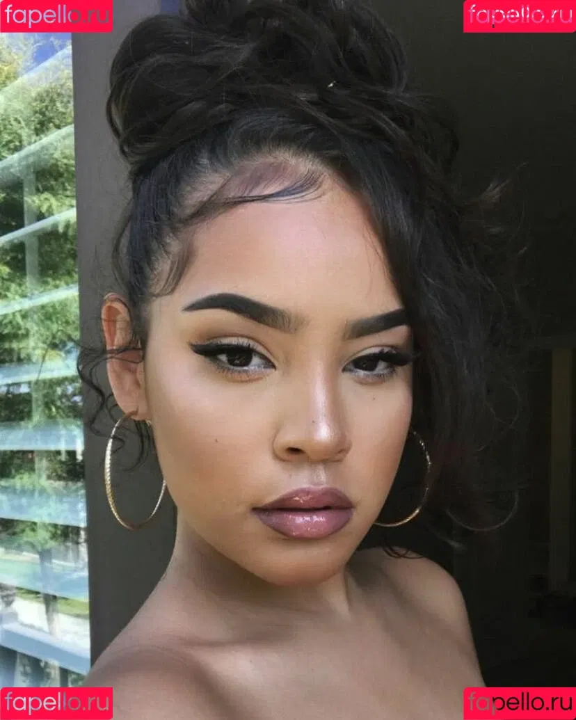 Malaika Terry / malaikaterry / malaikaterryy Onlyfans Photo Gallery 