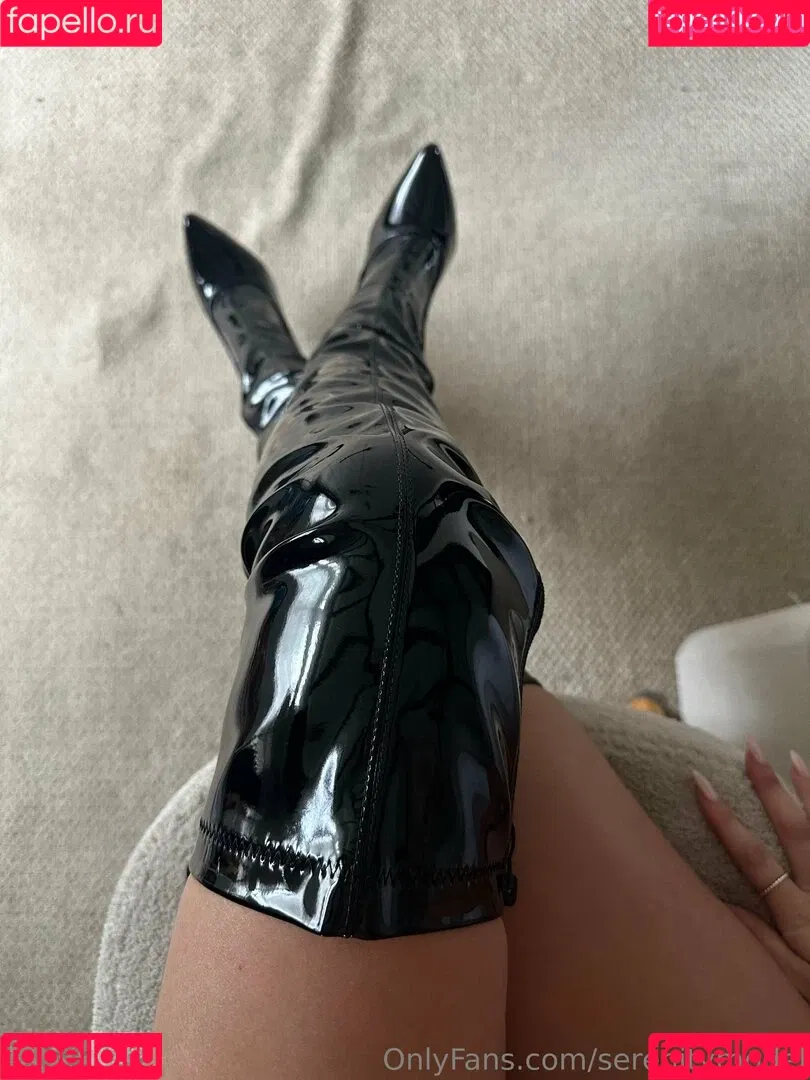 Serenitymodel Onlyfans Photo Gallery 