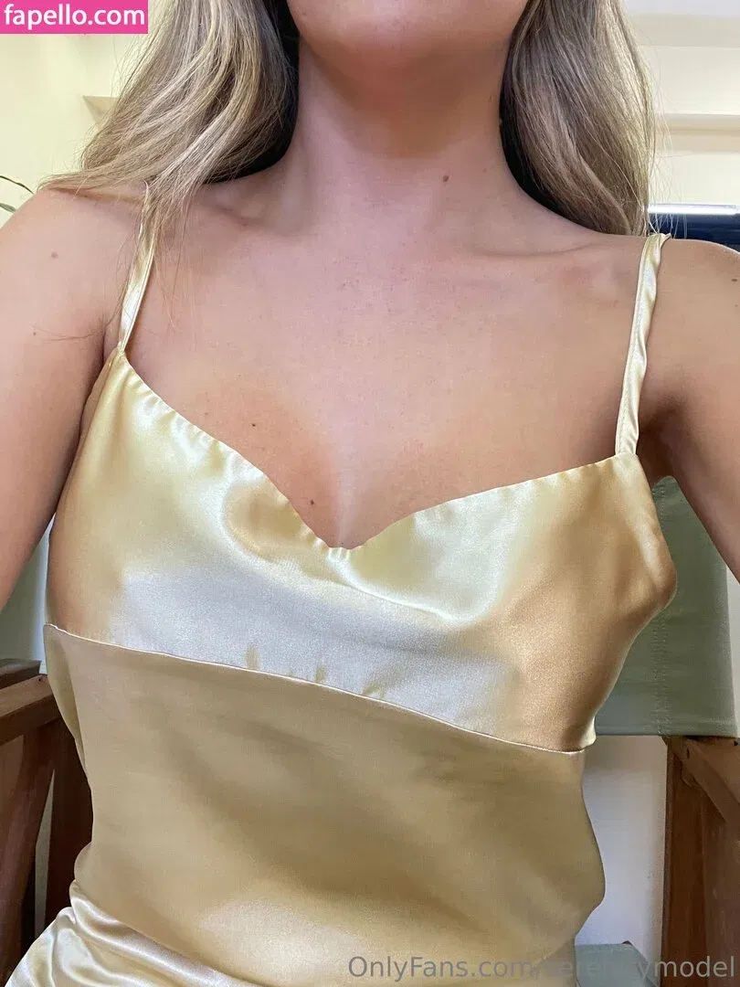 Serenitymodel Onlyfans Photo Gallery 