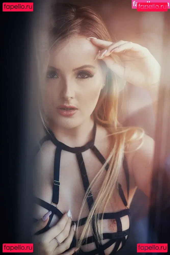 Serenitymodel Onlyfans Photo Gallery 