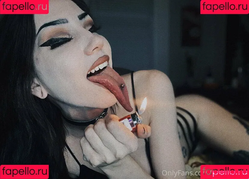 chrryghxst / thehungryghxst Onlyfans Photo Gallery 